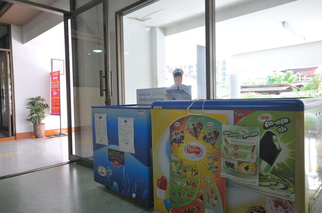 Seri 47 Residence กรุงเทพมหานคร ภายนอก รูปภาพ